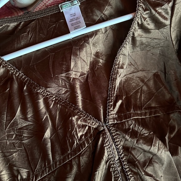 Vintage GUESS Satin Top - Picture 4 of 6